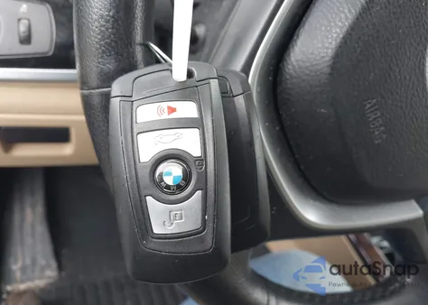 2016 BMW X3 xDrive28I z USA, uszkodzony, nr VIN 5UXWX9C56G0D83732